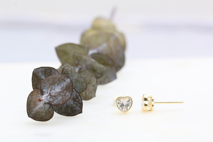 Bezel Crystal Heart Studs