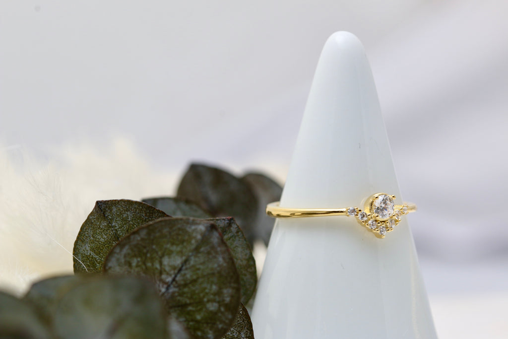 CZ Solitaire Arc Ring