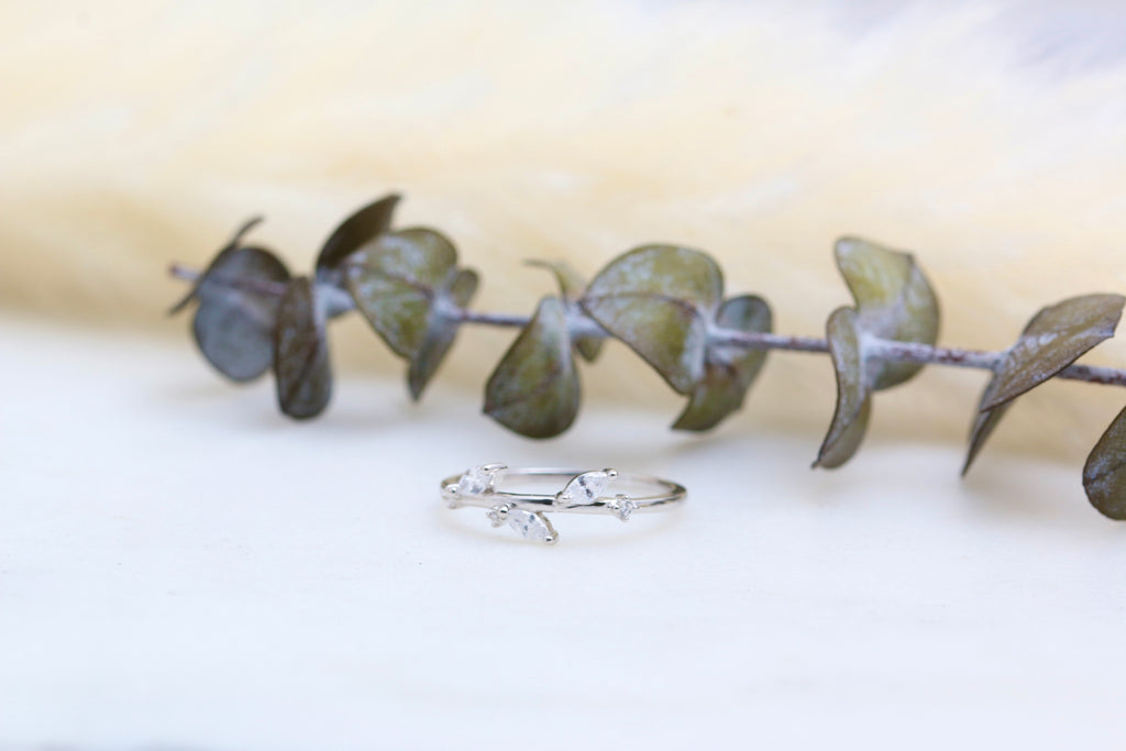 CZ Leaf Ring